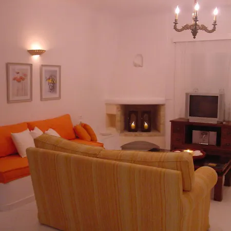 Apopsis Mykonian Houses شقة